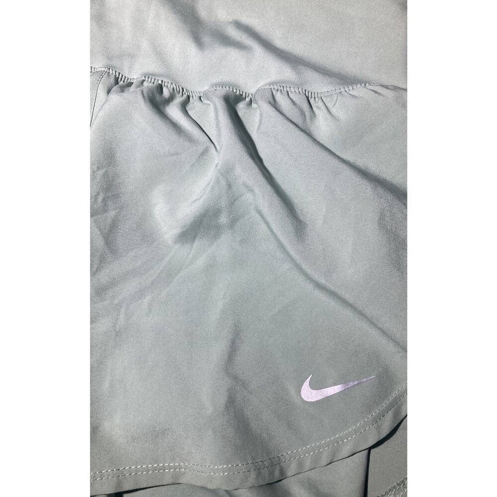 NWT Women’s Nike DriFit Tennis Shorts Size Medium High Waisted Hidden Drawstring - Picture 3 of 7